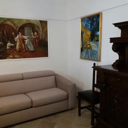 Semesterbostad La Casa Del Liutaio *